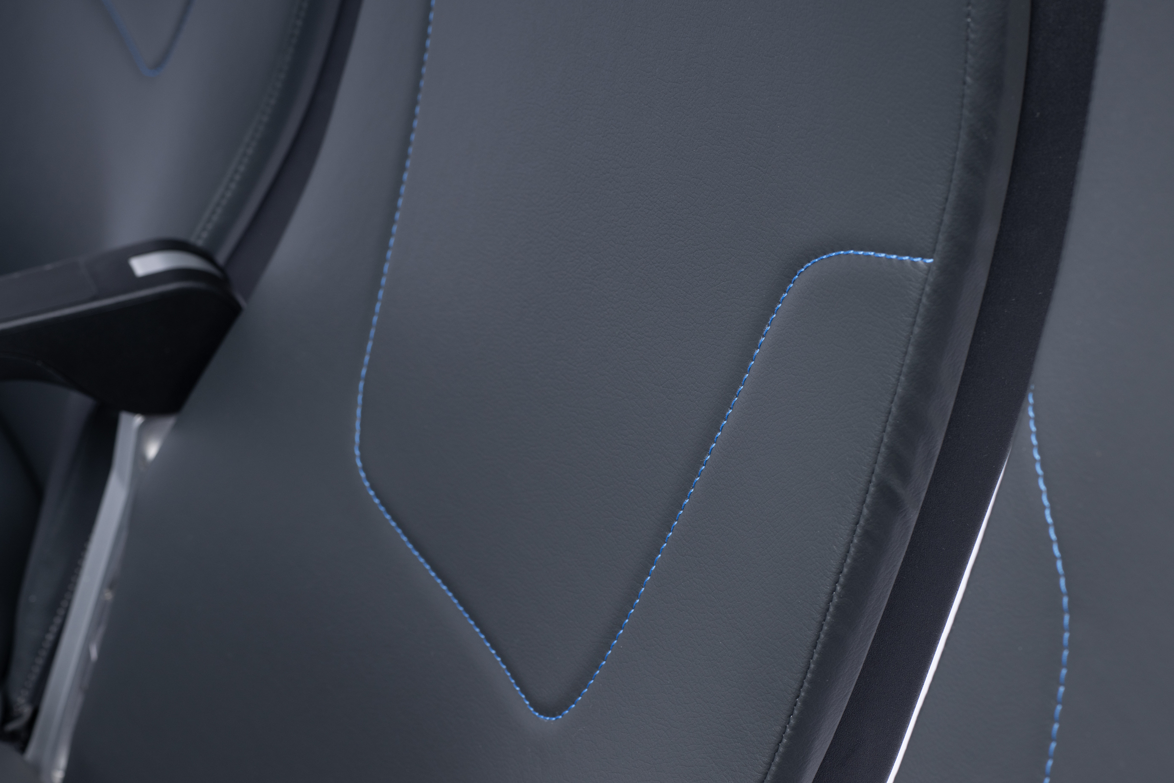 Mirus aircraft seating kestrel seat cover and stitching in blue